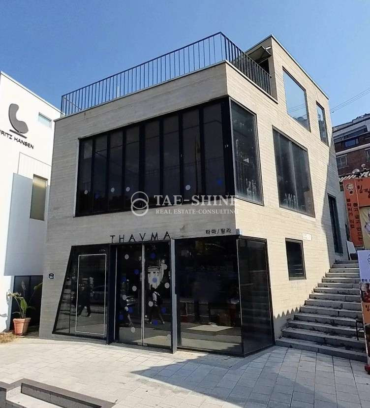 서울 종로구 삼청동 62-13 삼청동 무권리 3층 건물 통임대 팝업가능 월세 매물번호 10903 사진 1