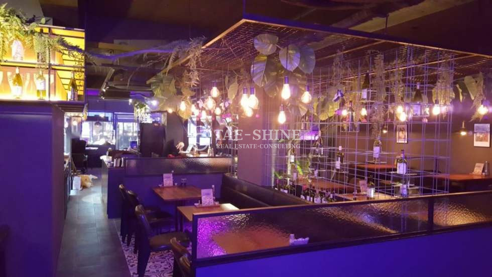 서울 강남구 논현동 165-13 논현 먹자메인 유동인구 많은 24시 상권 1층 단층 넓게 잘빠진 주점 월세 매물번호 10948 사진 2